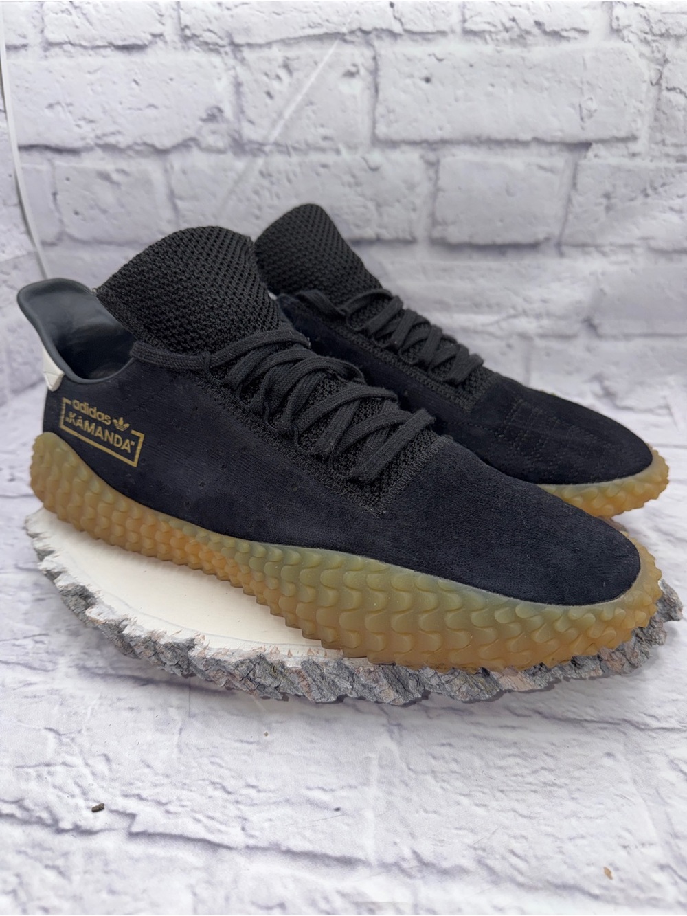 Adidas Kamanda Mens Size 12.5 Black White Gum Shoes Sneakers CQ2220